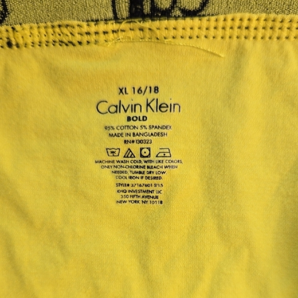 Calvin Klein Yellow Briefs with Branded Waistband - Picture 3 of 4